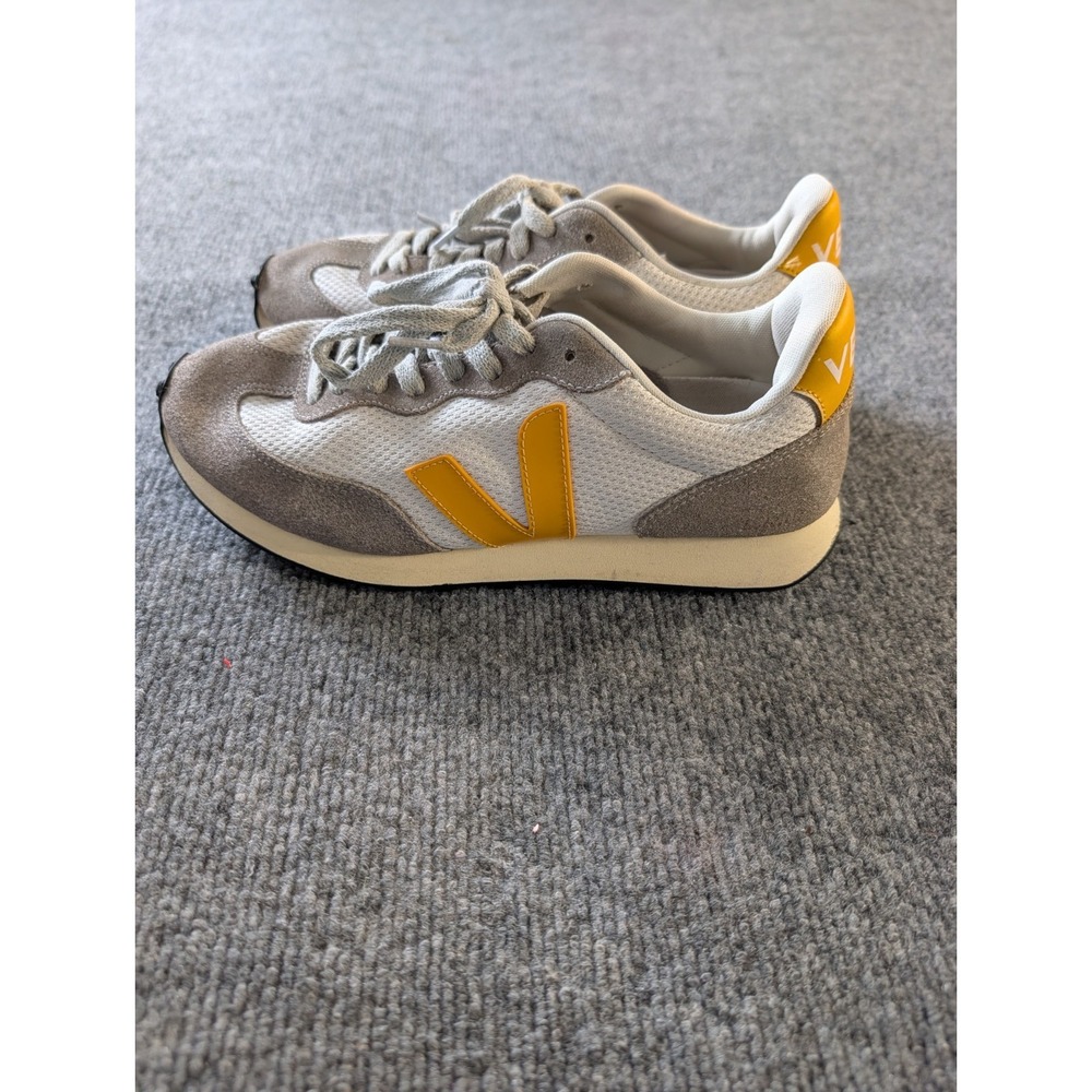 VEJA Rio Branco Alveomesh Sneakers Gray Suede Yellow Womens Size 39 US 8 EU 39